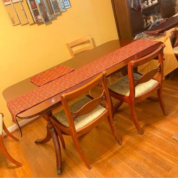 CRATE and BARREL RAJASTHALI Linen Table Runner with Dust Bag 14 x 90 inches - Picture 11 of 15